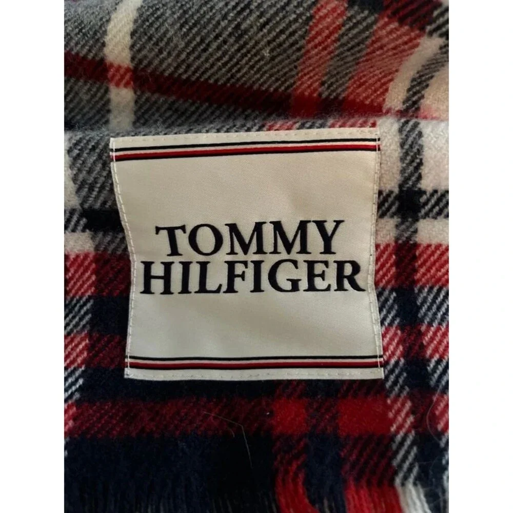 Cashmere blend Tommy Hilfiger tartan plaid scarf